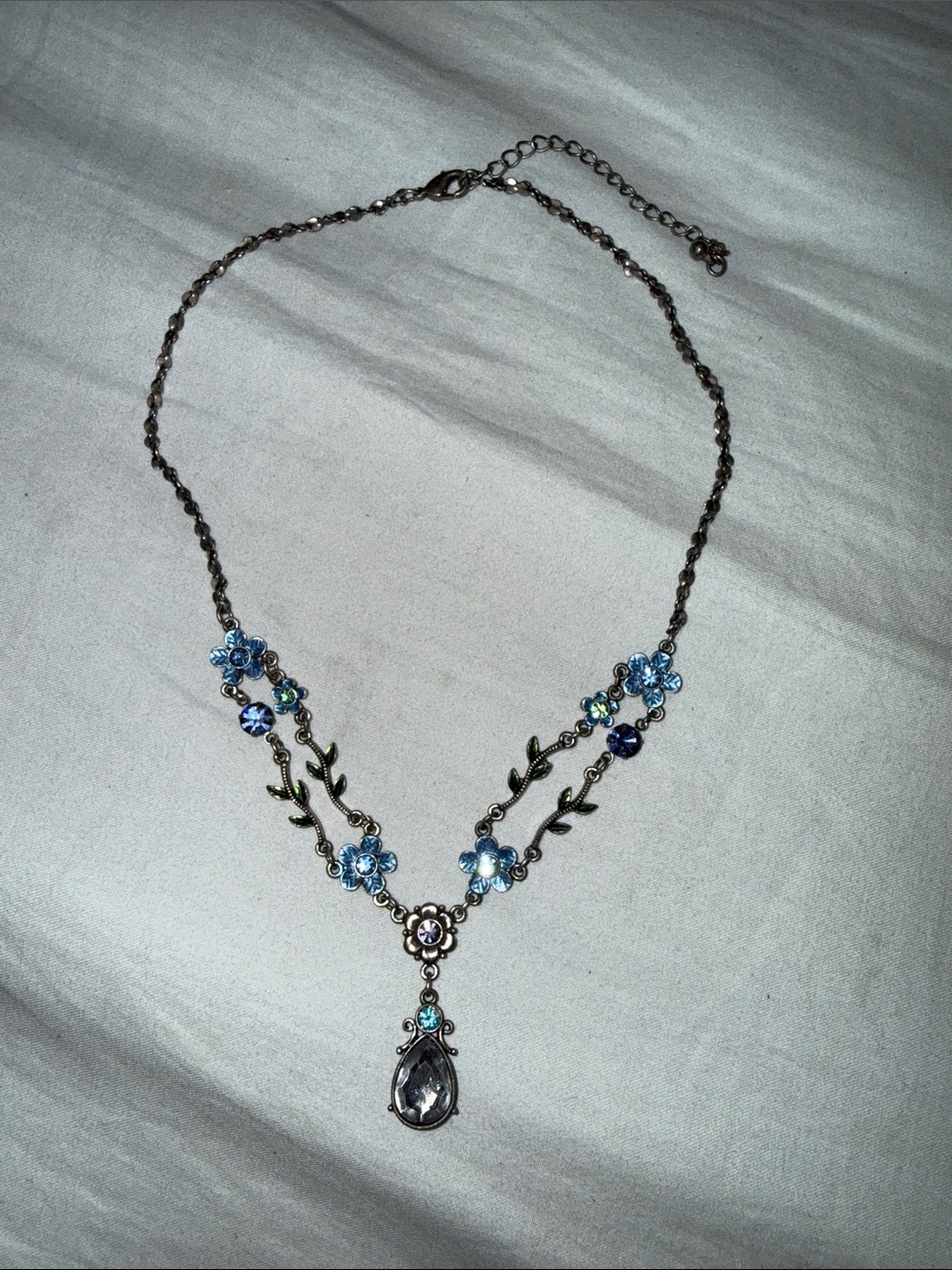 Avon Blue Floral Crystal Teardrop Necklace